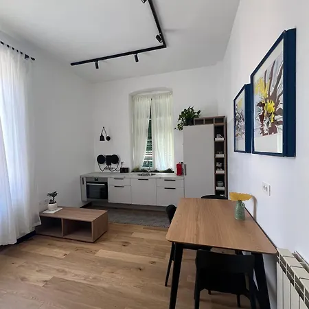 Casa Borg لا سبيتسْيا